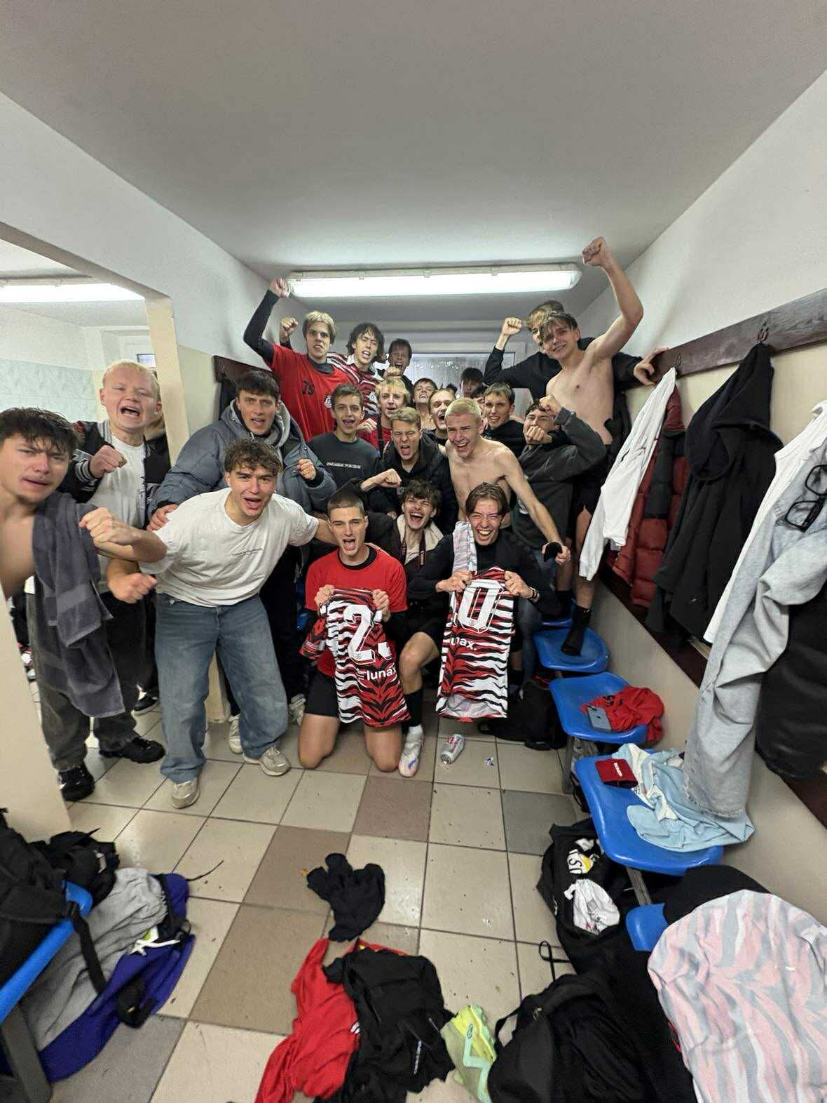 22ea24d48048f2e6c2cf3f7a5da06360 1